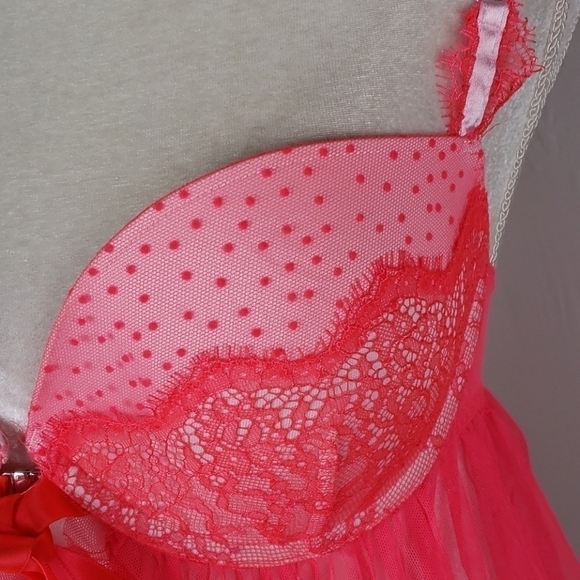 VICTORIAS Secret 34D Hot Pink Baby Doll Negligee - Picture 6 of 11
